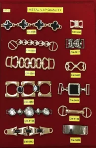 Išskirtiniai metaliniai aksesuarai – S093