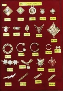 Išskirtiniai metaliniai aksesuarai – CVS29